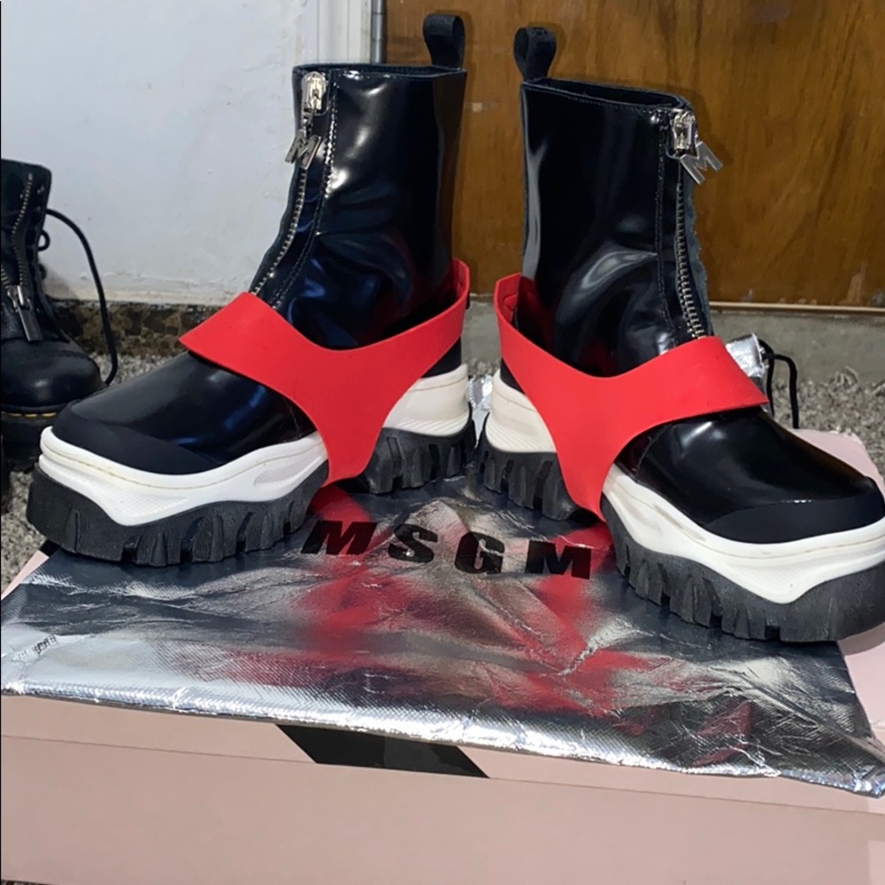 Winter boots